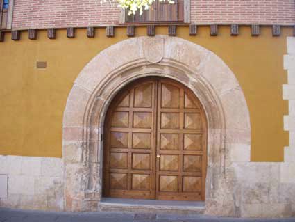 Madrigal,-L.-Puerta.jpg